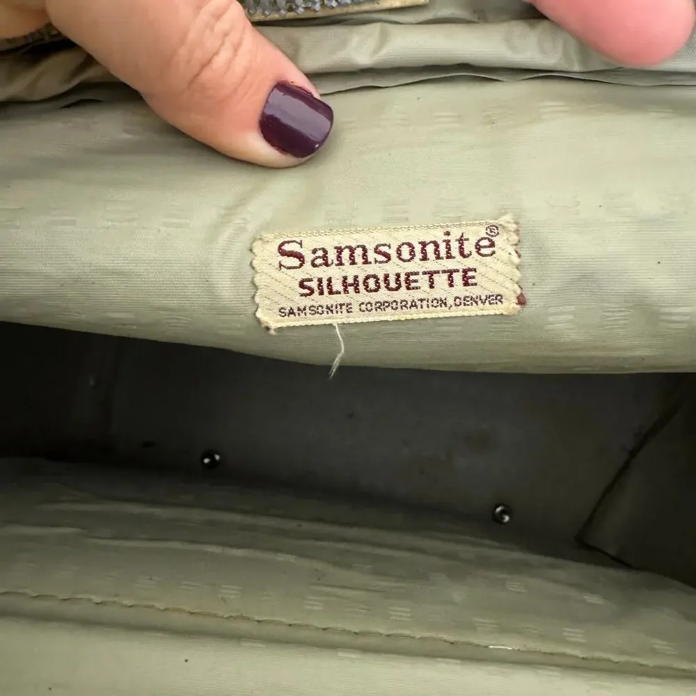 Samsonite vintage silhouette